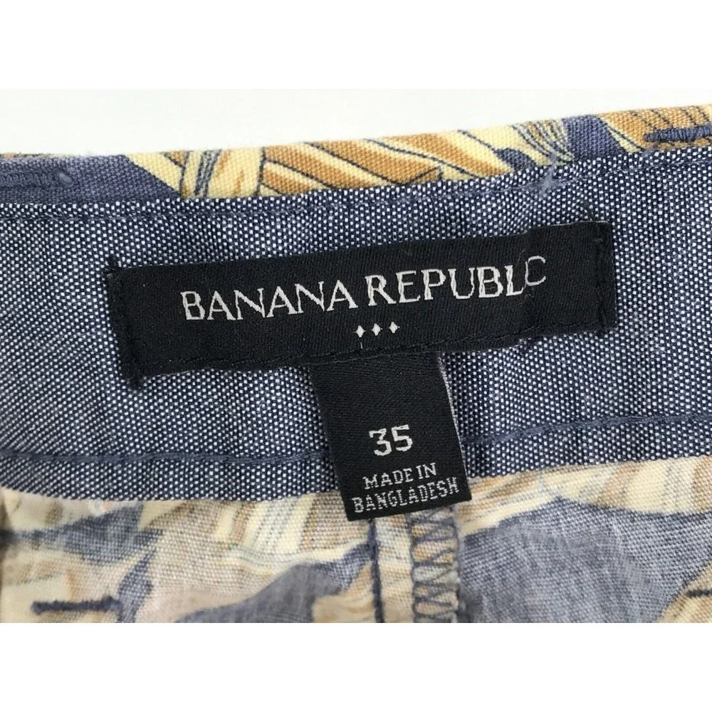 Banana Republic Chino Shorts Mens 35 Hawaiian Floral Cotton Flat Front Vacation‎